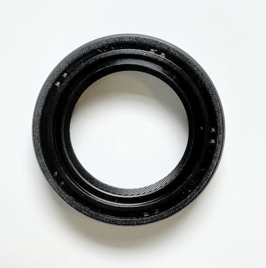 Packbox transfer utgående, oil seal MR383368