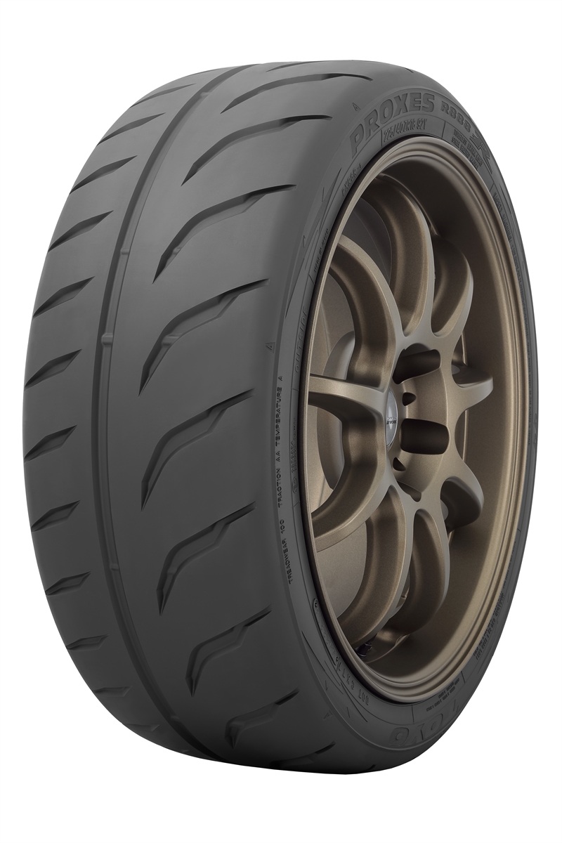 TOYO Proxes R888R 245/45ZR16